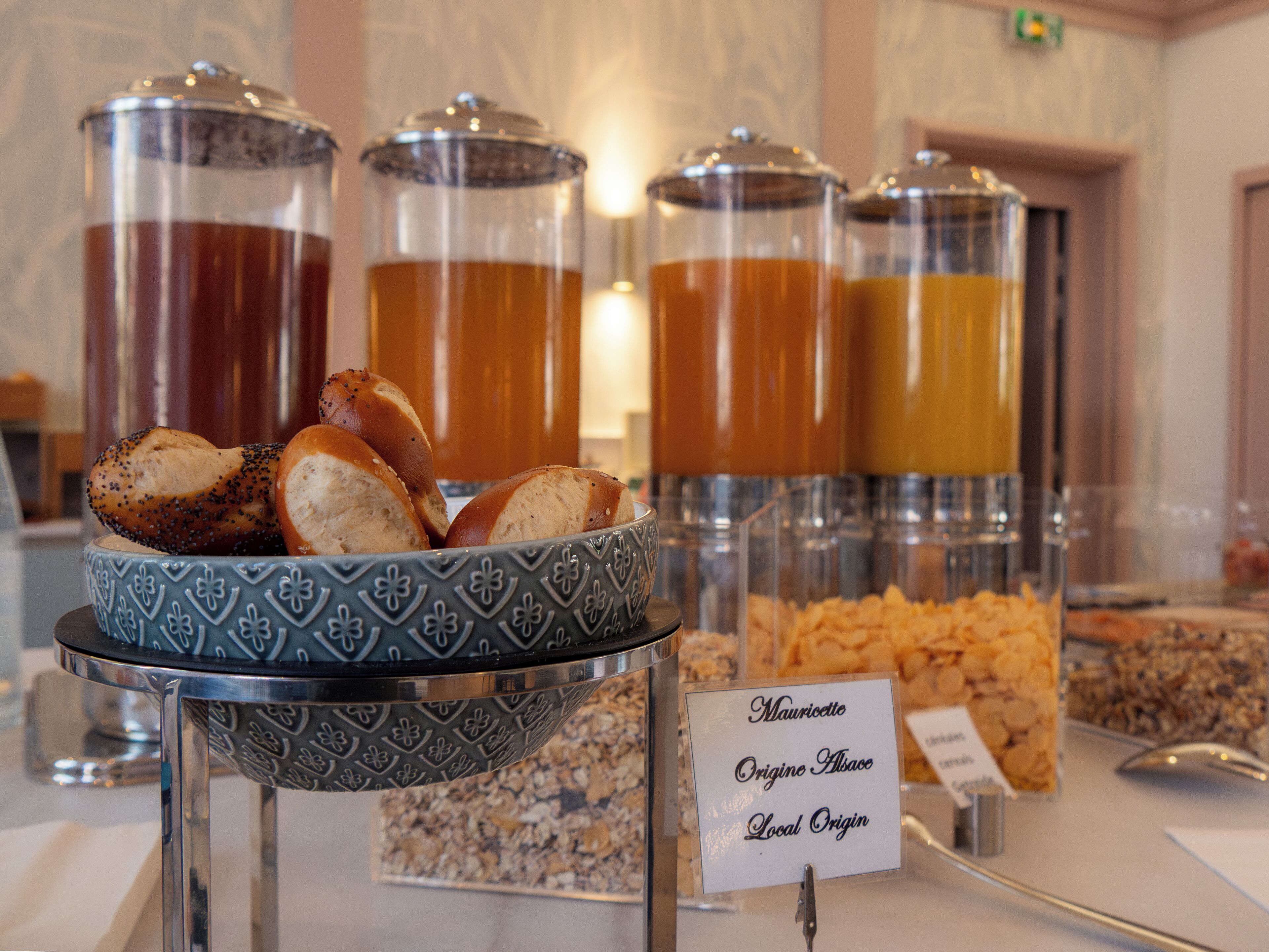 daily buffet breakfast (eur 14 per person)