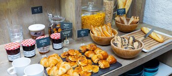 史丹利酒店 (快樂文化)