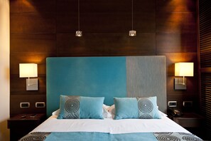 Premium bedding, minibar, in-room safe, desk