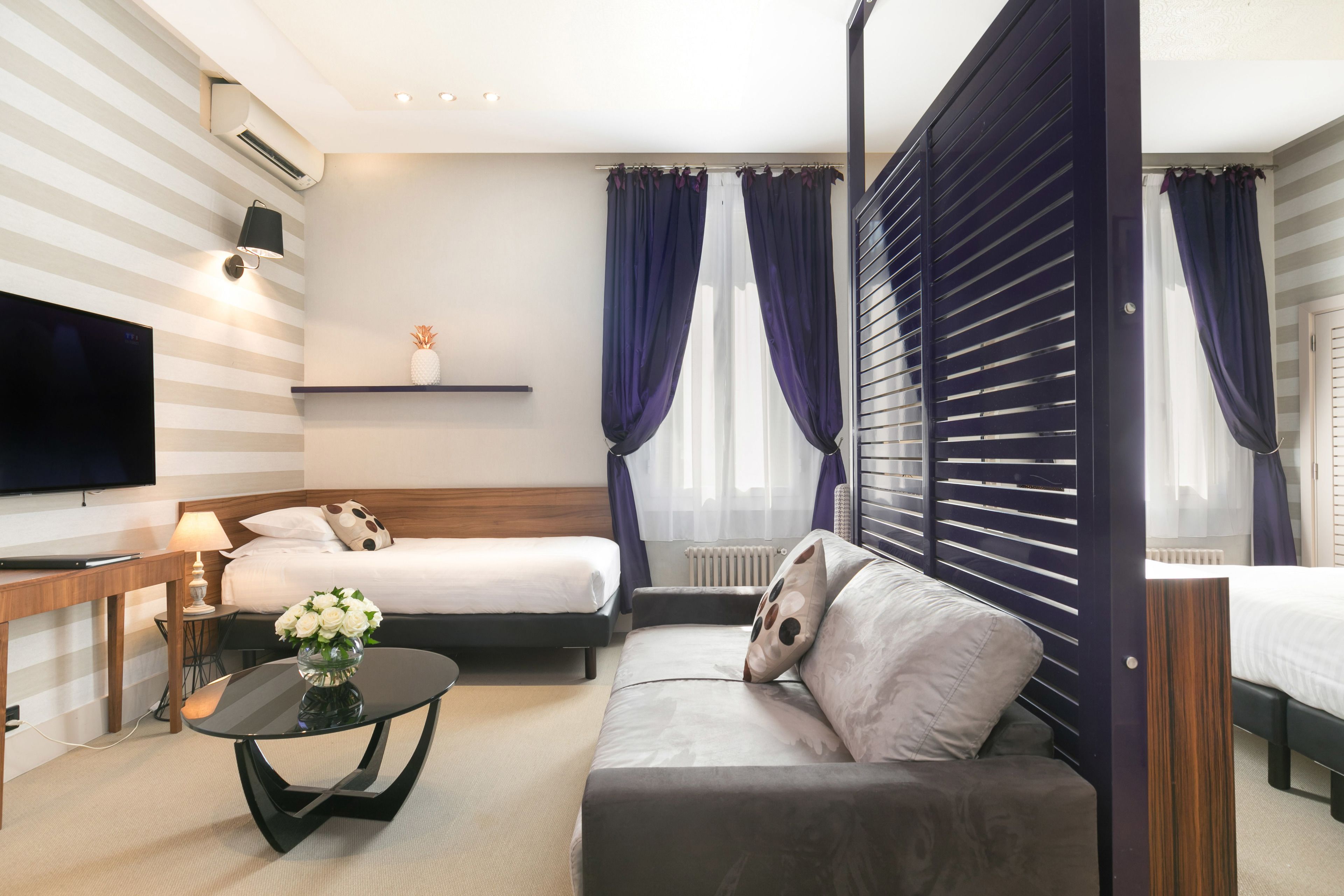 exclusive room, multiple beds, non smoking | premium bedding, minibar, in-room safe, desk