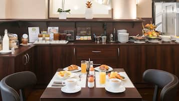 Daily buffet breakfast (EUR 20 per person)