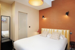 Classic Room, 1 Queen Bed, Non Smoking | Premium bedding, minibar, in-room safe, desk - Best Western Plus Hotel Brice Garden (Nice)