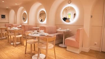 Daily buffet breakfast (EUR 16 per person)