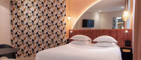 Dubbelrum | Sängtillbehör av högsta kvalitet och minibar