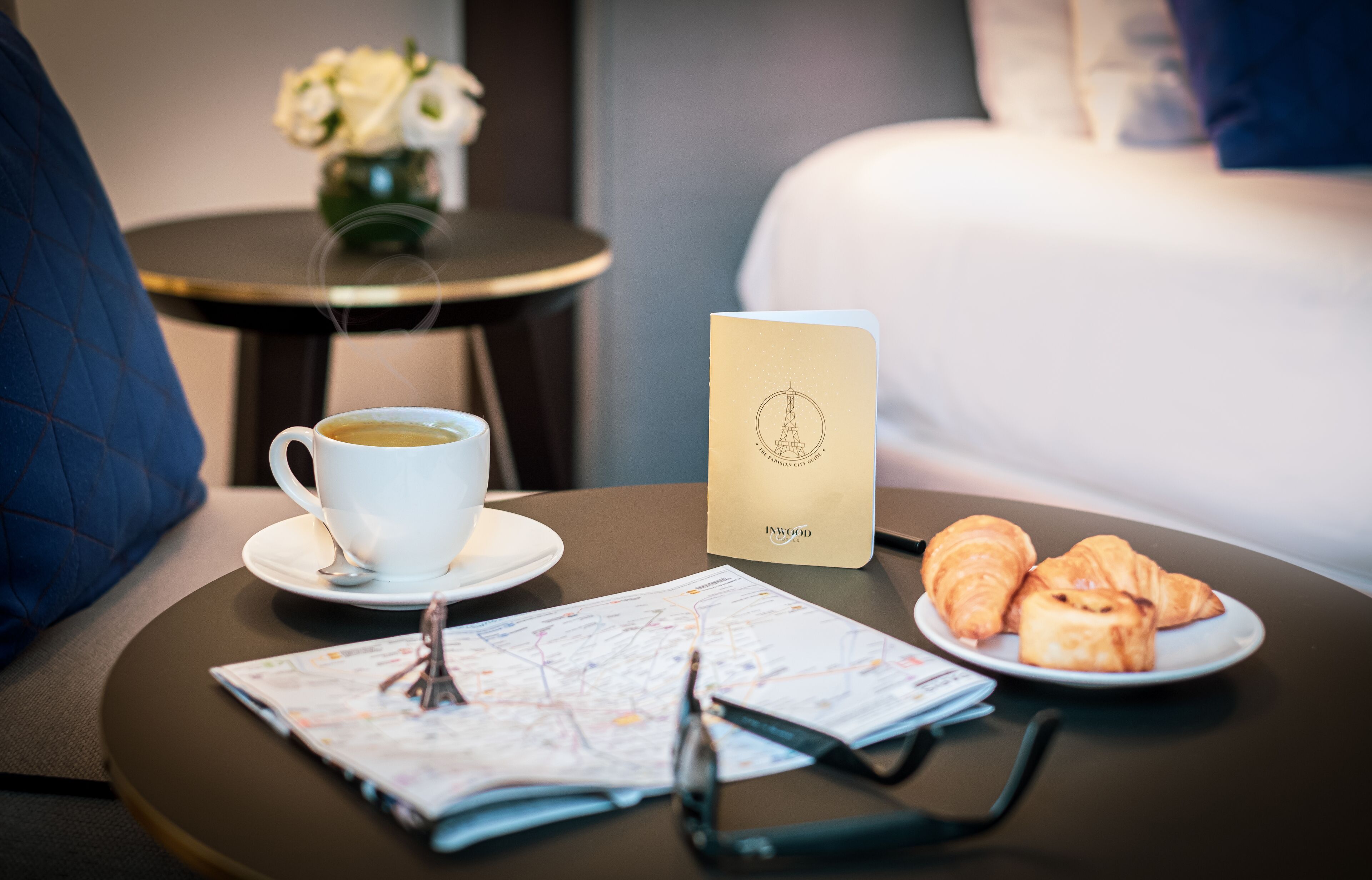 executive double room | premium bedding, minibar, in-room safe, desk