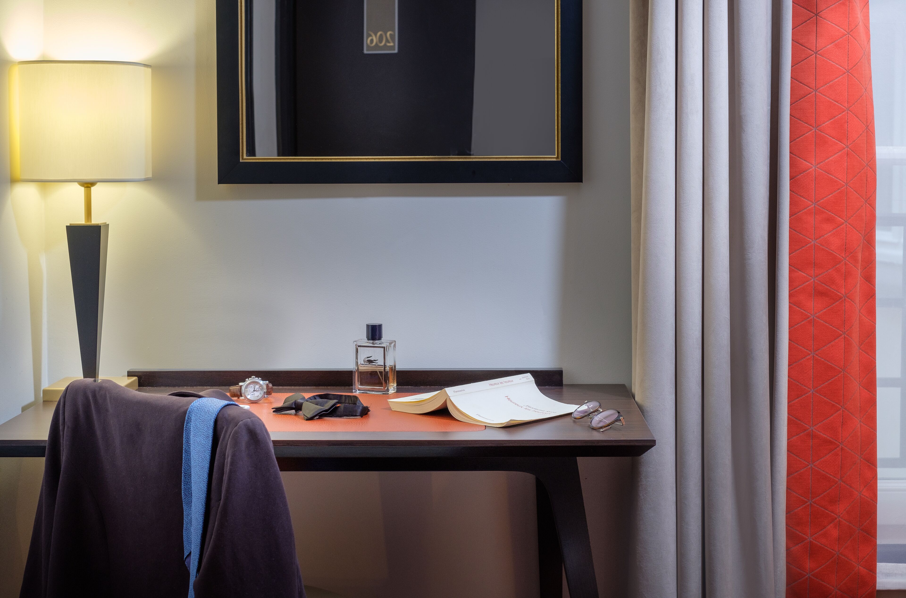 classic double room | premium bedding, minibar, in-room safe, desk