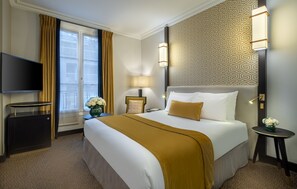 Ropa de cama de alta calidad y minibar 
