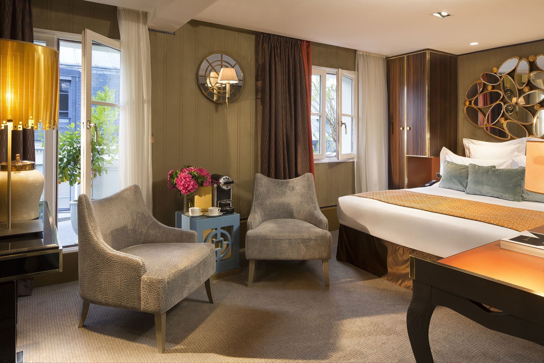 In-room safe, desk, blackout drapes, soundproofing