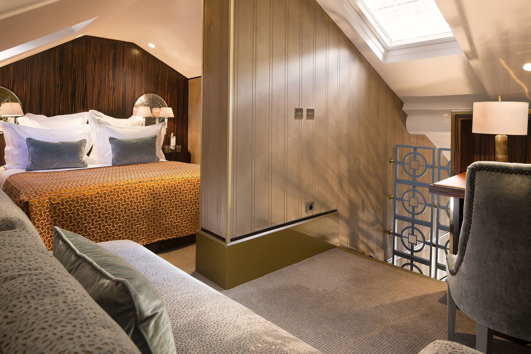 In-room safe, desk, blackout drapes, soundproofing