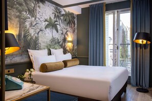 2 bedrooms, premium bedding, in-room safe, soundproofing