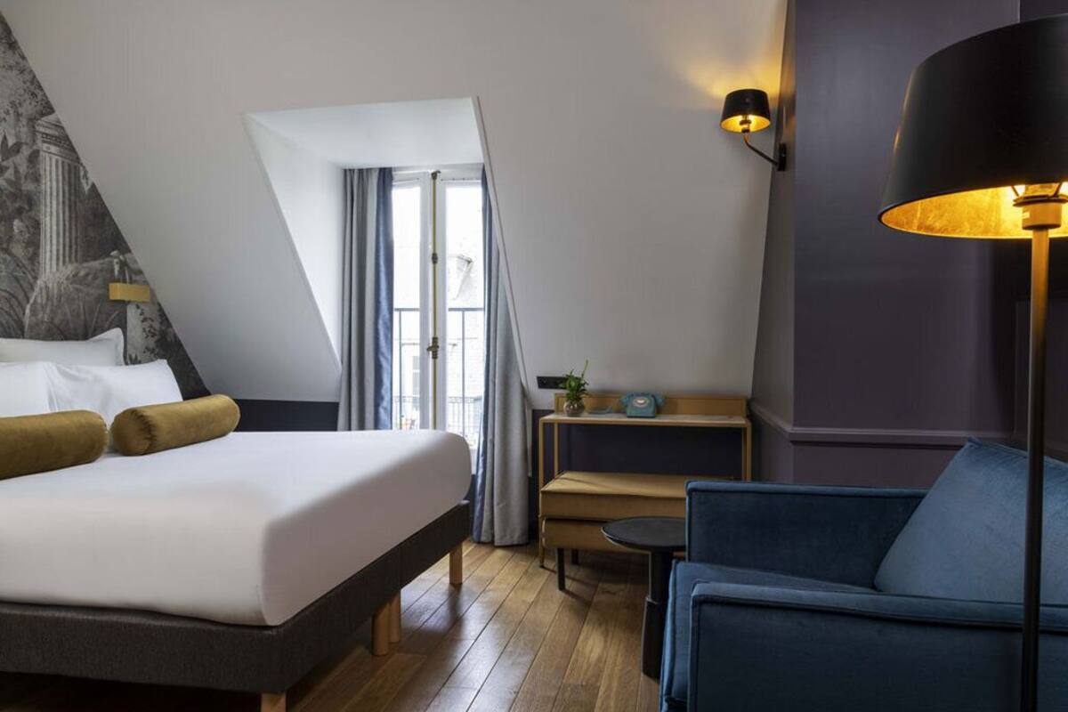 Chambre Double Supérieure | Literie de qualité supérieure, coffres-forts dans les chambres