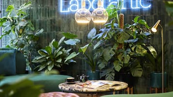 Ruang Istirahat Lobi