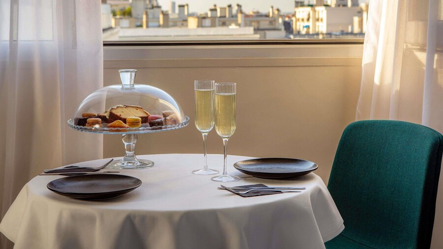 Mercure Paris Montparnasse Pasteur