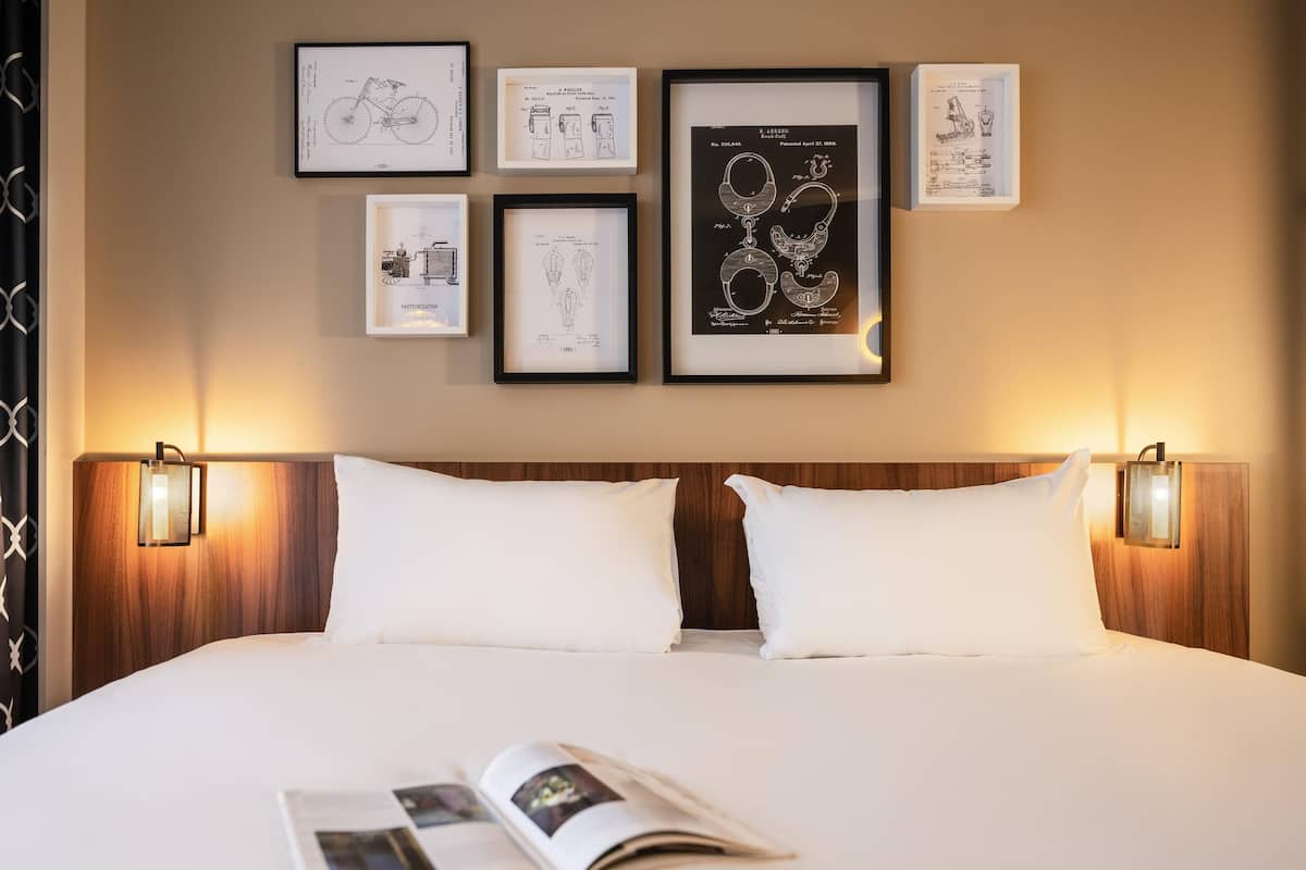 Luxe beddengoed, pillowtop-bedden, een gratis minibar