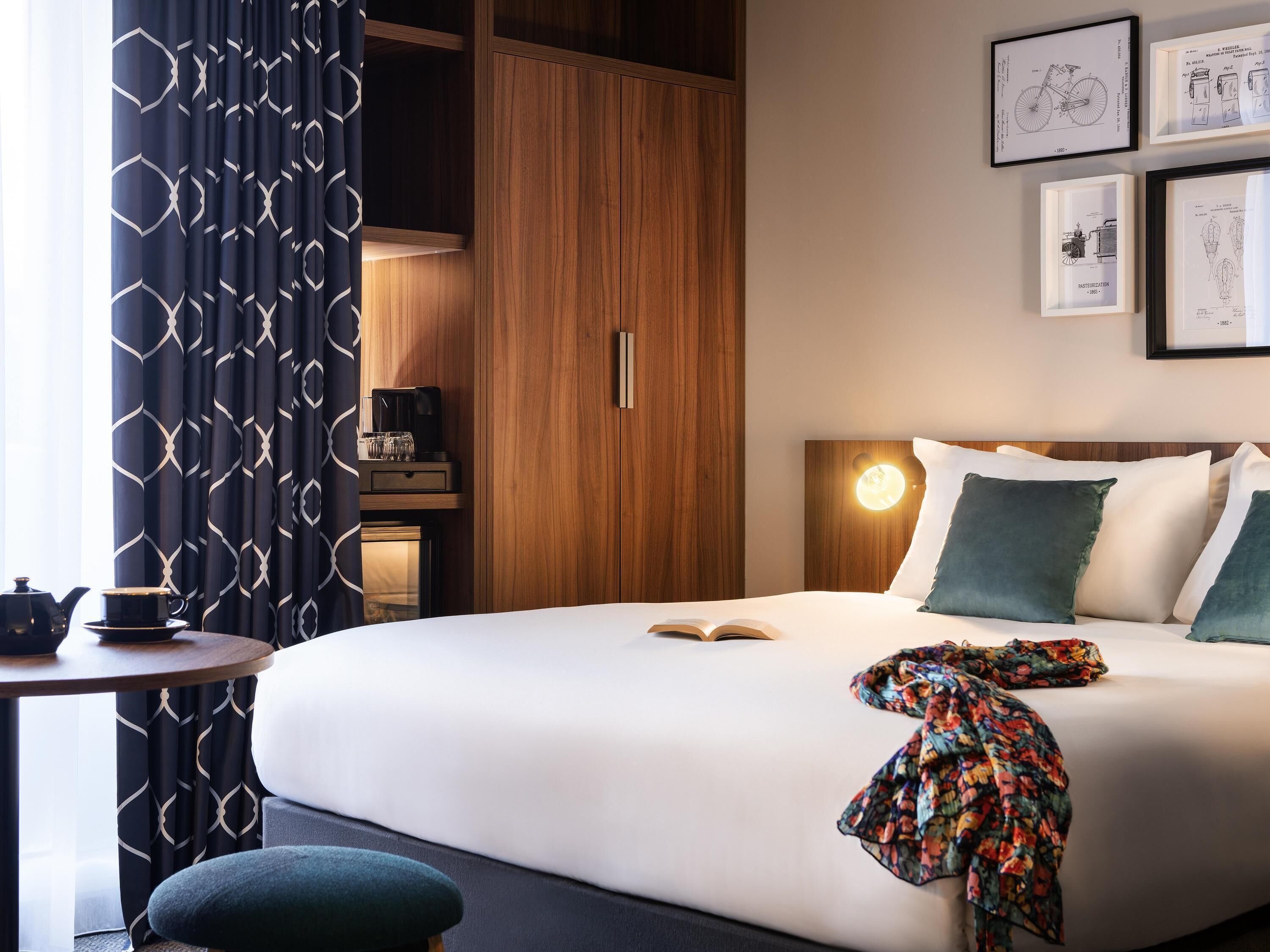 Premium bedding, pillowtop beds, free minibar, in-room safe