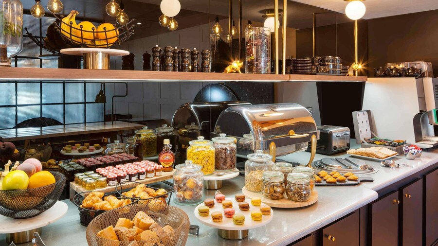 メルキュール パリ モンパルナス パストール