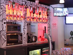 Bar (en el alojamiento)