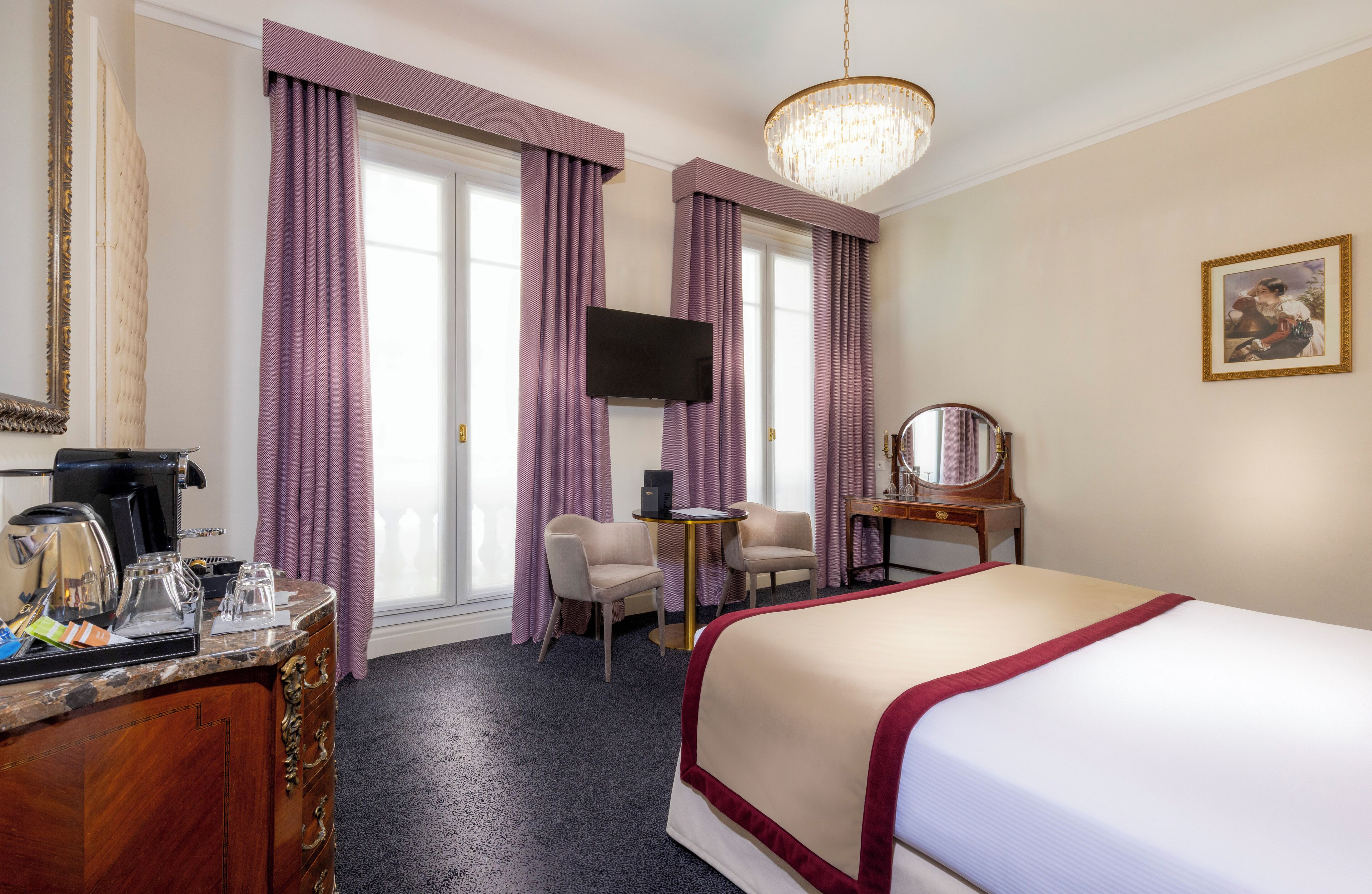 Literie de qualité supérieure, minibar, coffres-forts dans les chambres