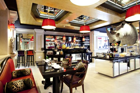 Maison Albar Hotels Le Champs Elysees - Image 25