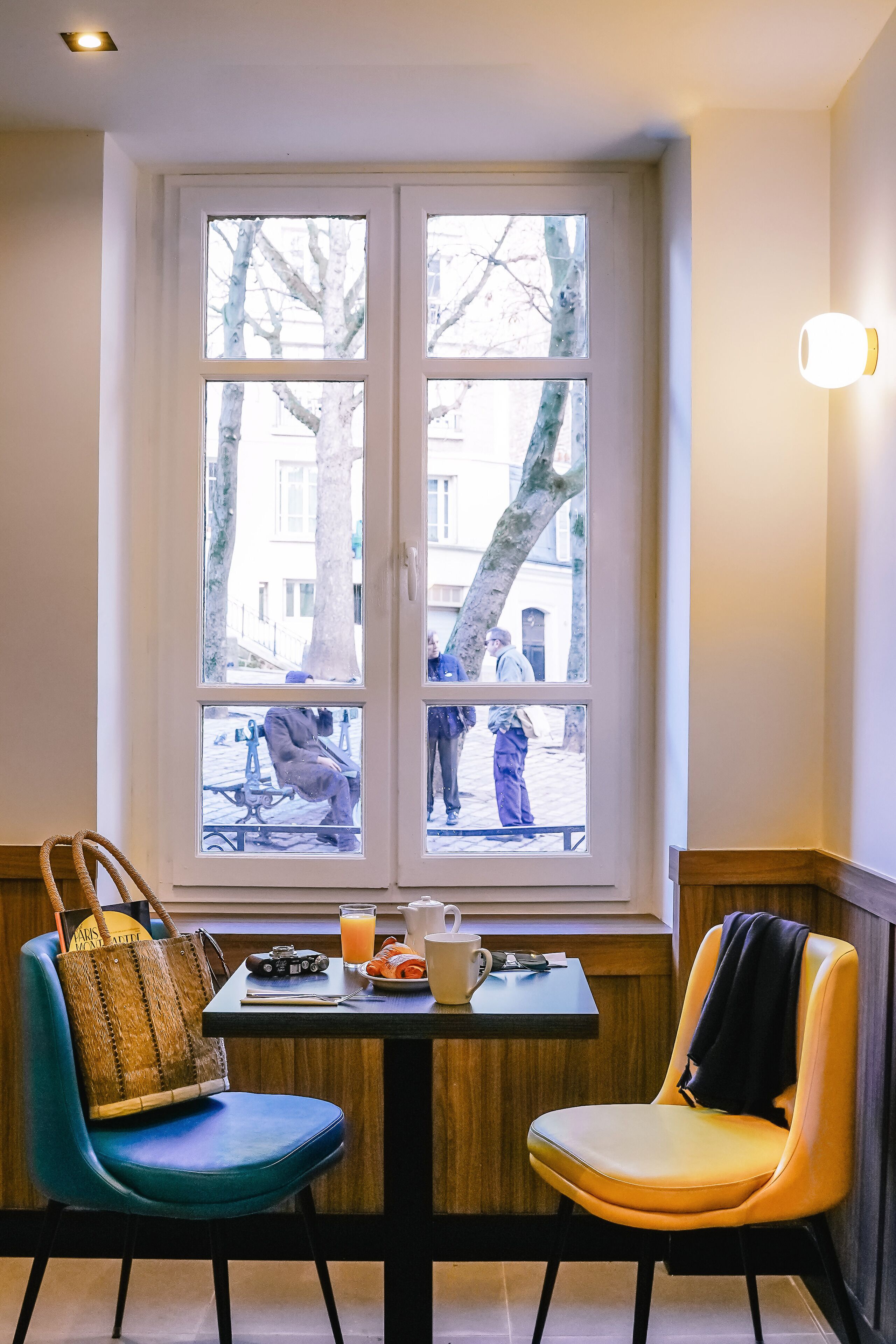 每日供應自助早餐 (每人 EUR15)