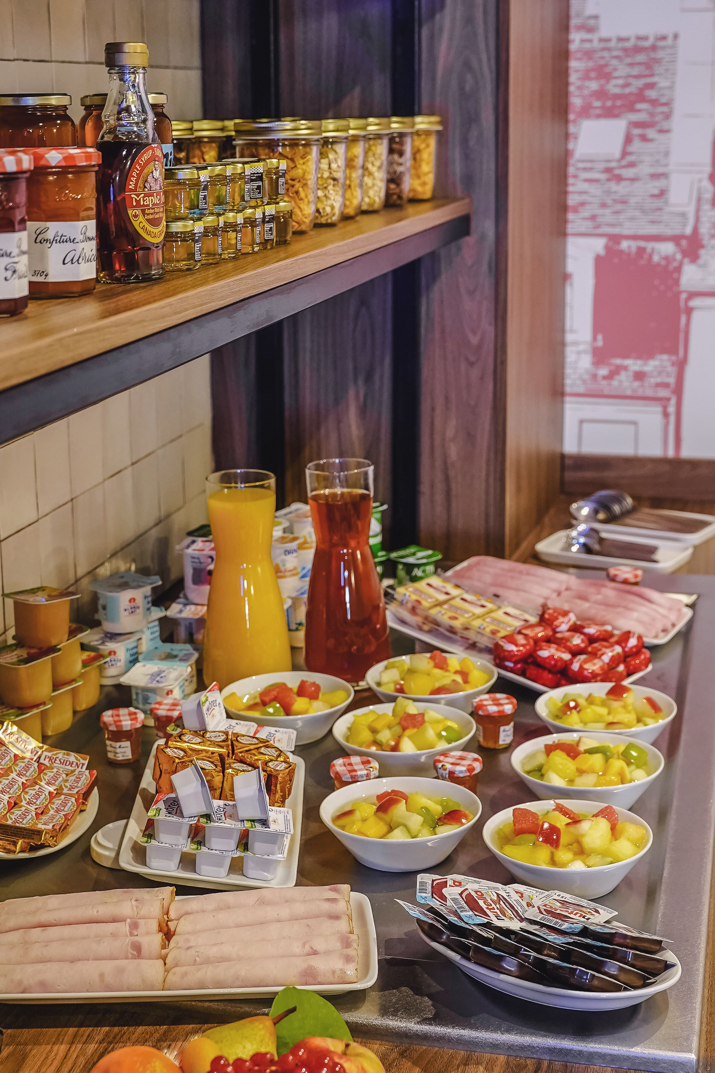 daily buffet breakfast (eur 15 per person)