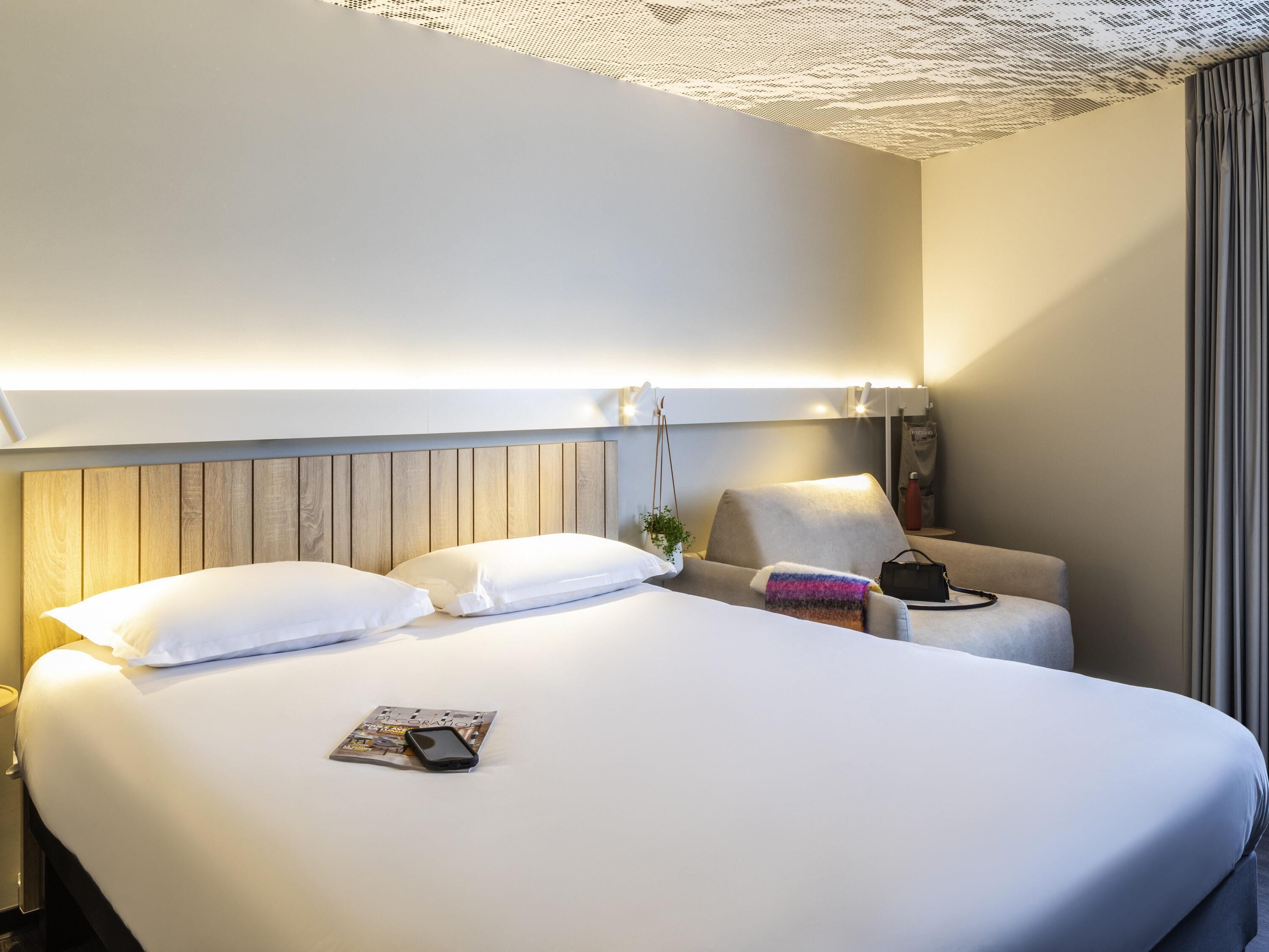 Standard Room, Multiple Beds | Desk, laptop workspace, soundproofing, free WiFi