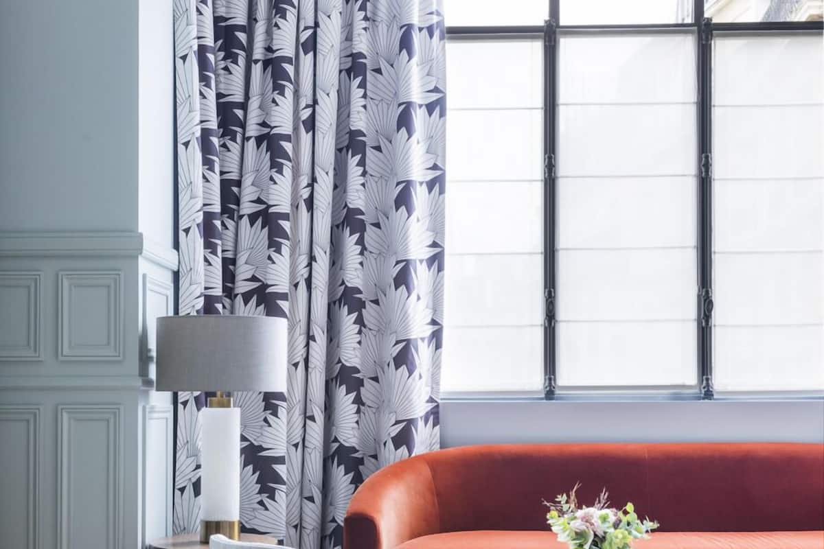 Junior Suite | Living area | Smart TV, pay movies