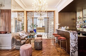 Breakfast, lunch, dinner served; French cuisine  - Grand Powers (Paris)