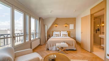 Ropa de cama de alta calidad y minibar