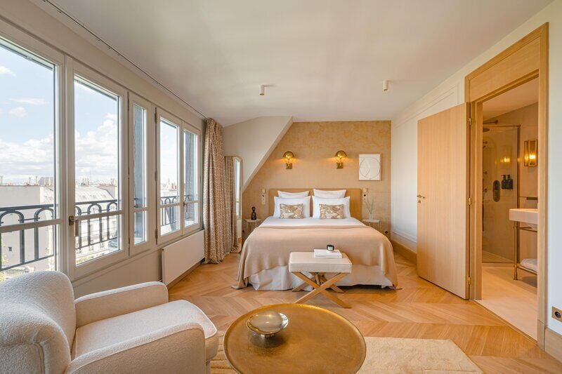 Deluxe Room, City View