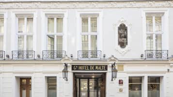 Facciata della struttura