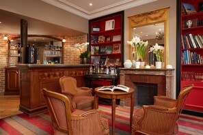 Bar (on property) - Hôtel Relais Saint Jacques Paris (Paris)