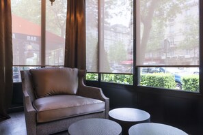Lobby - La Villa des Ternes Hotel (Paris)