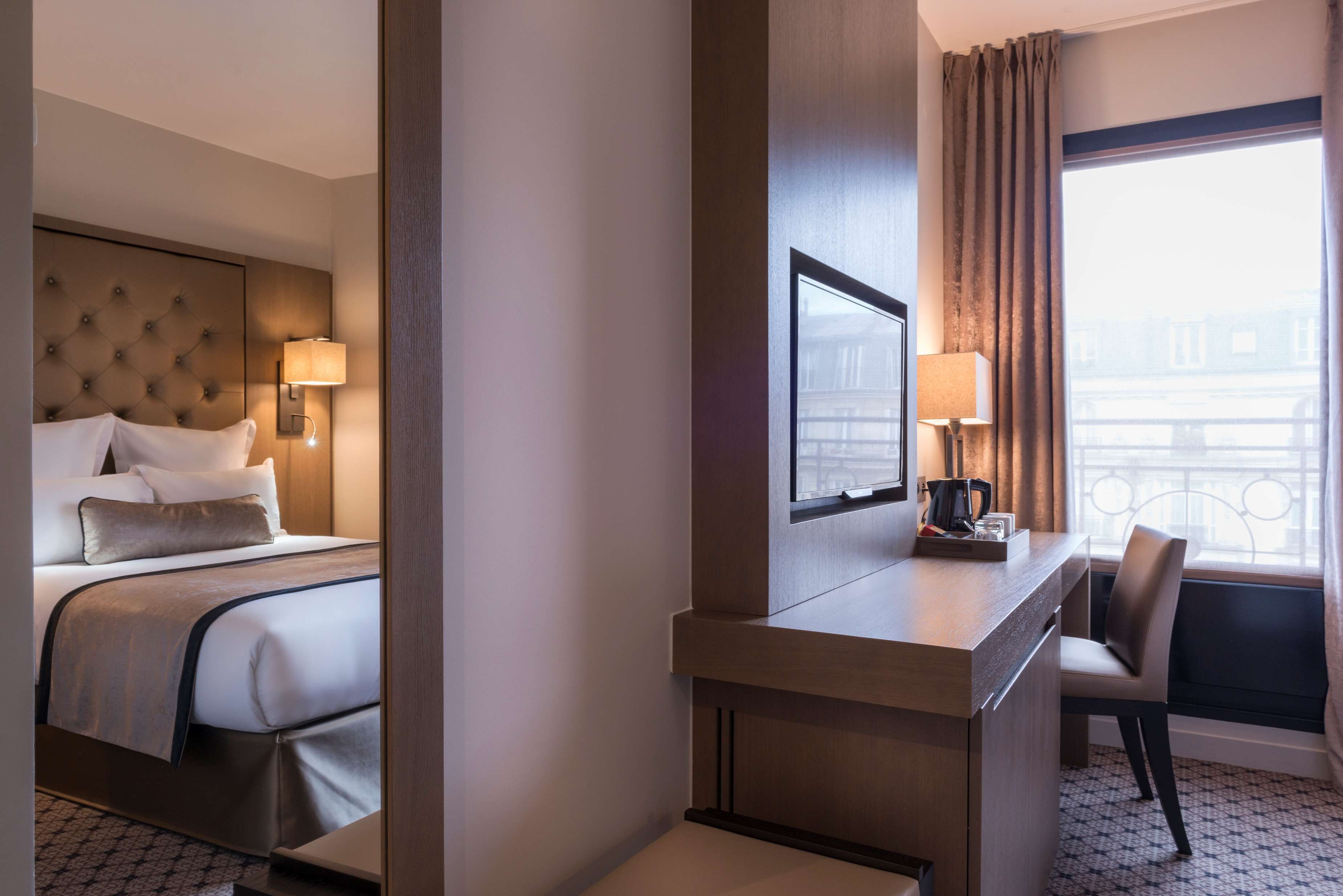 double or twin room | minibar, in-room safe, desk, blackout curtains