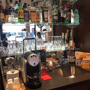 Bar (en la propiedad)