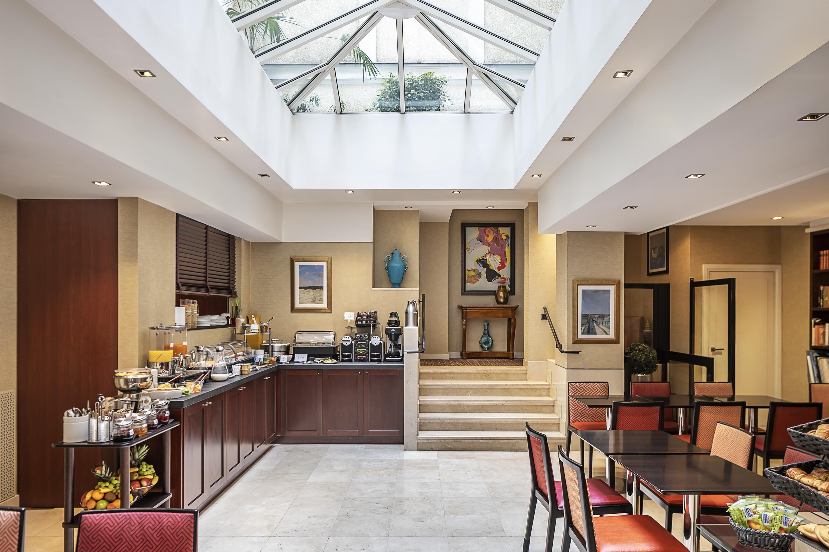 Daily buffet breakfast (EUR 16 per person)