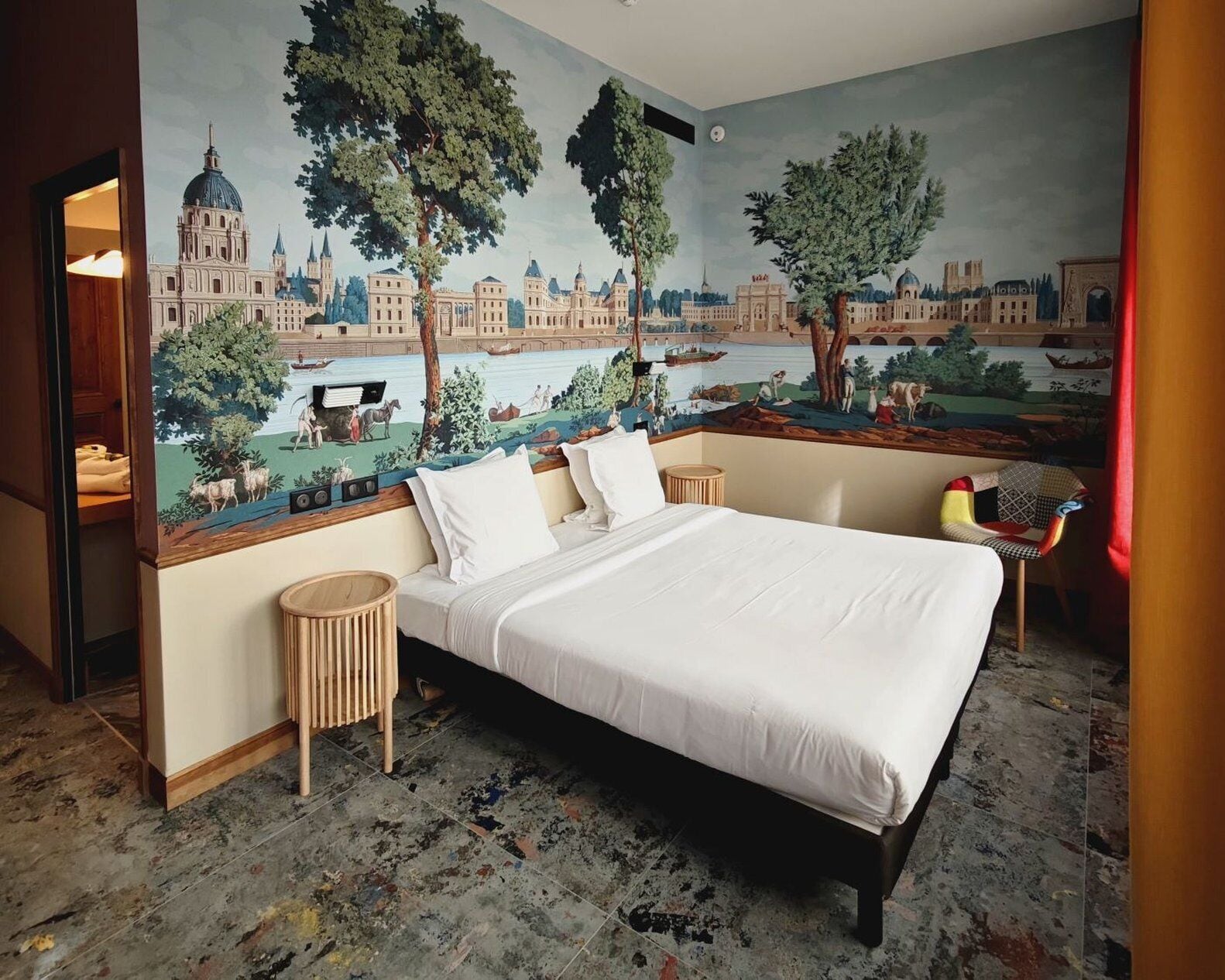 premium bedding, minibar, in-room safe, individually decorated