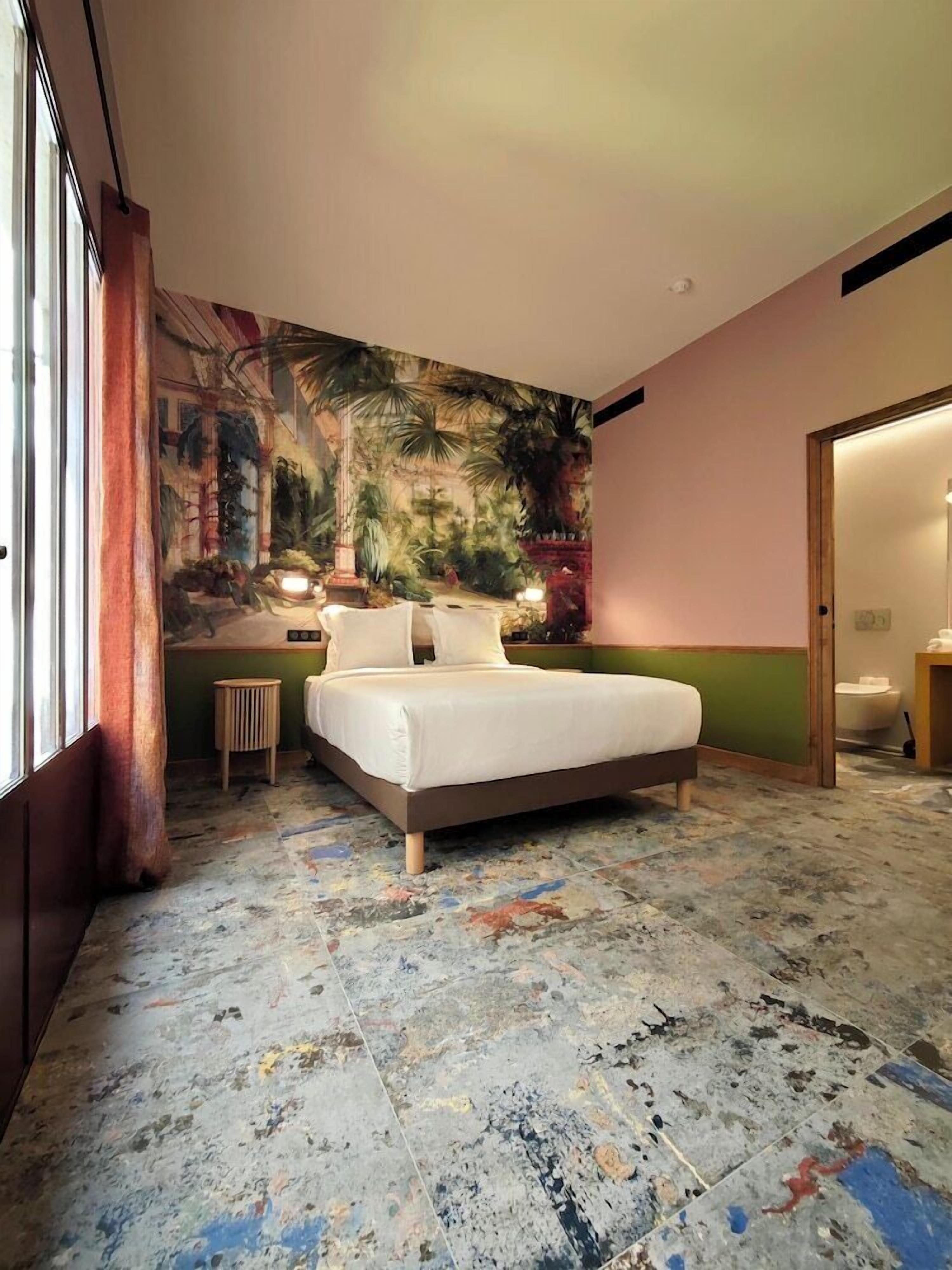 Premium bedding, minibar, in-room safe, individually decorated