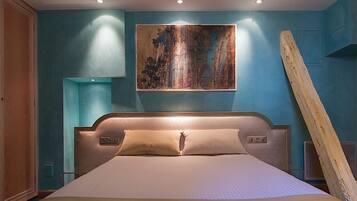 Premium bedding, minibar, in-room safe, individually decorated