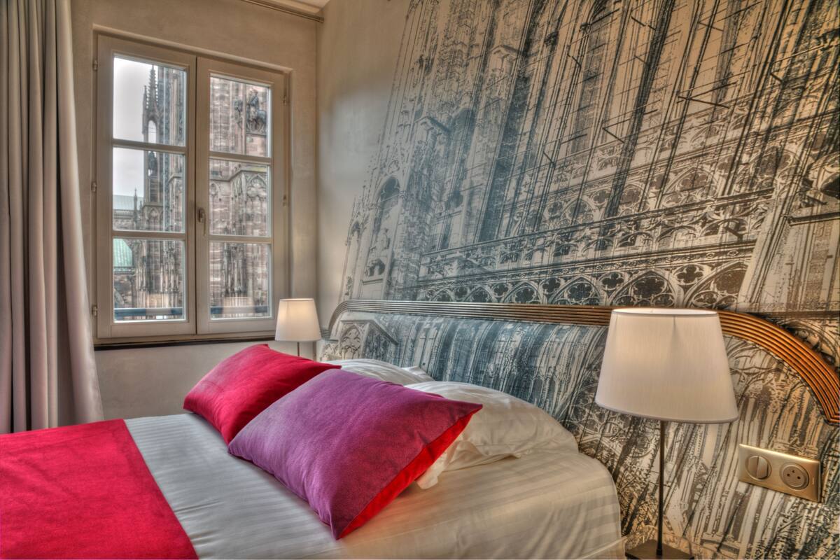 Double Room (Cathedral View) | Premium bedding, minibar, in-room safe, blackout drapes