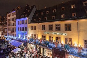 Façade de l’hébergement - soirée/nuit