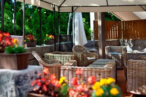 Lunch and dinner served  - TRYP by Wyndham Bad Bramstedt (Bad Bramstedt)