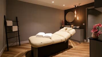 Kropsbehandlinger, body scrub-behandlinger, ansigtsbehandlinger