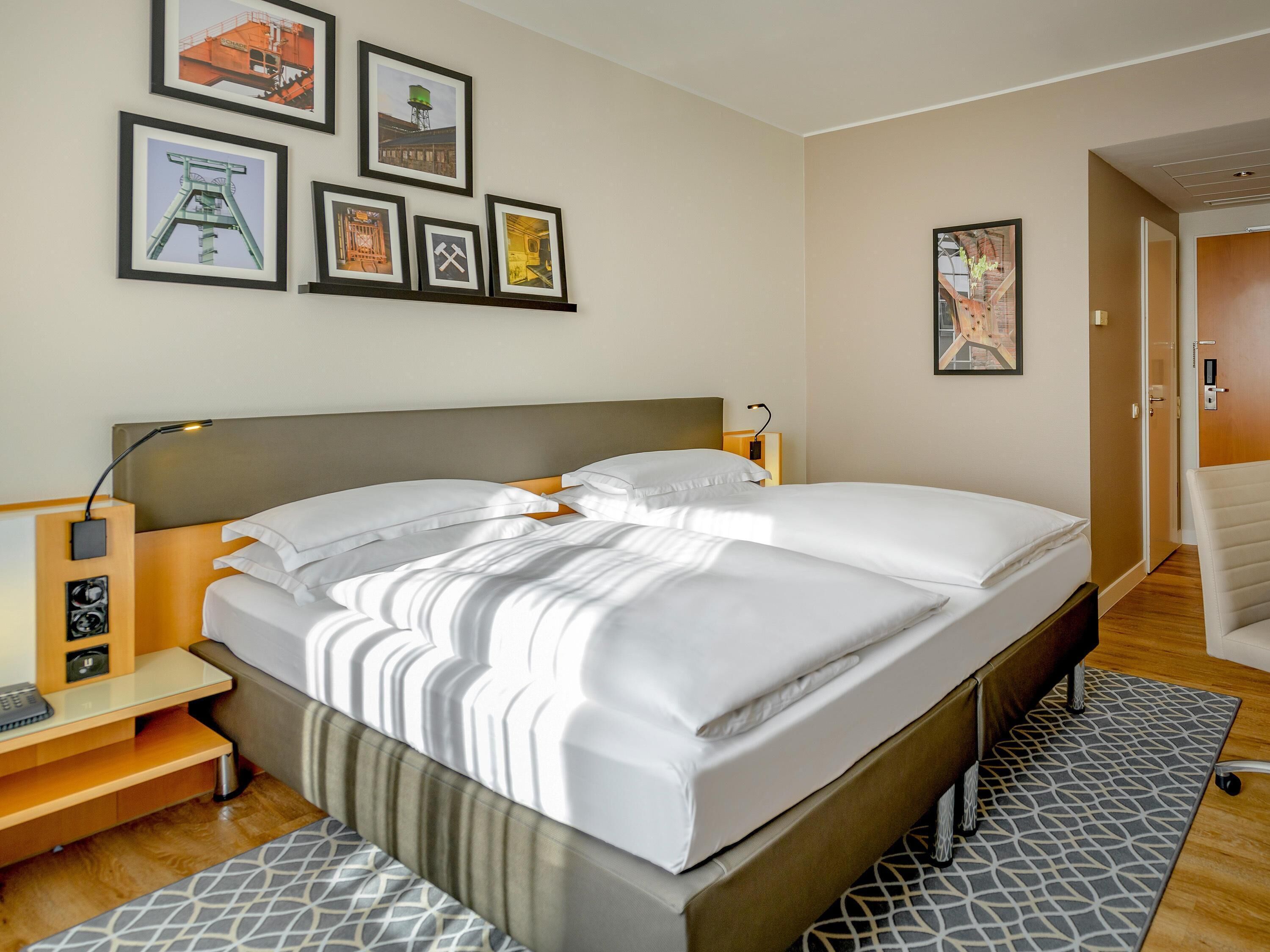 Privilege, Doppelzimmer, 1 Doppelbett | Hochwertige Bettwaren, Schreibtisch, laptopgeeigneter Arbeitsplatz