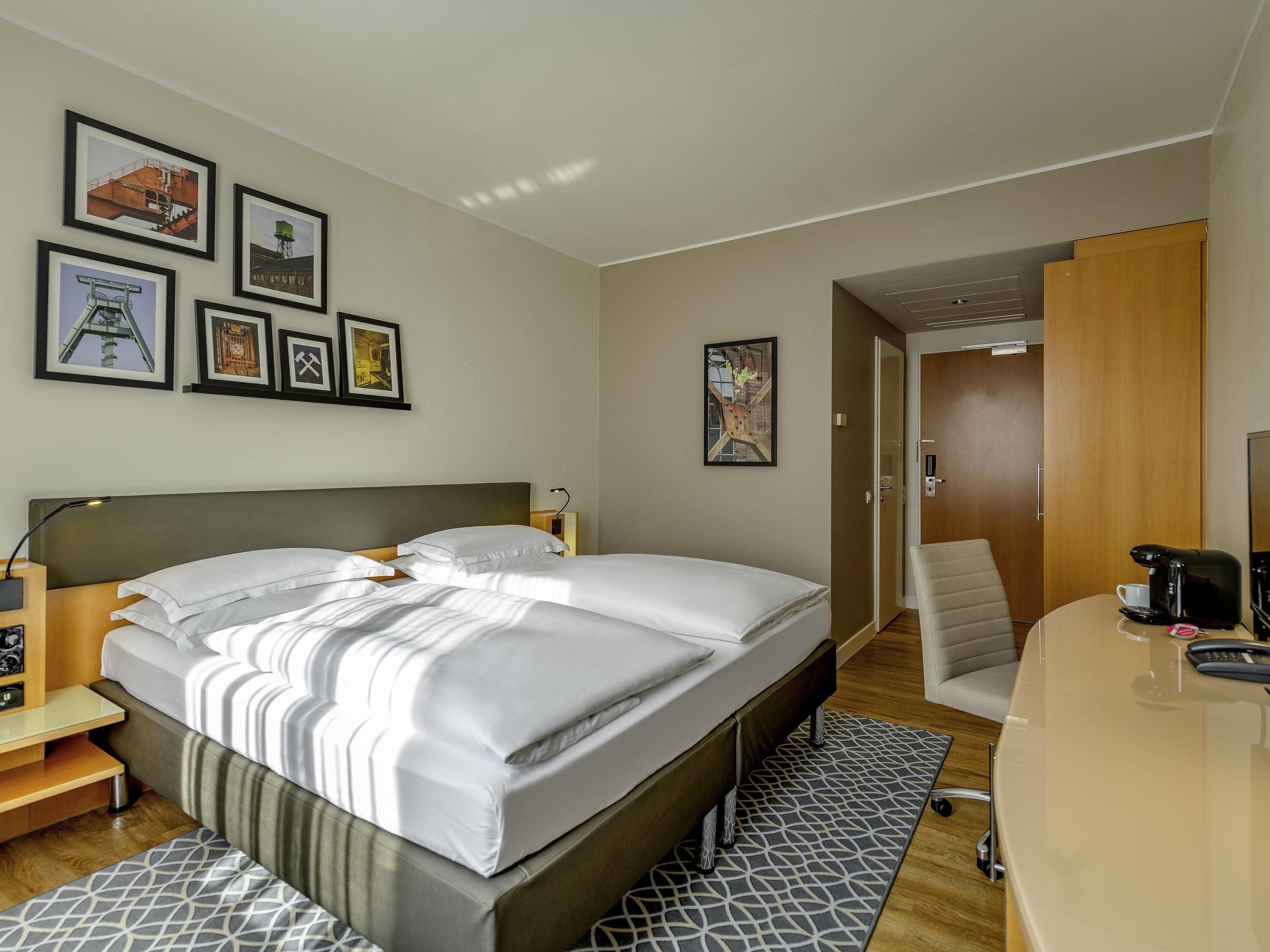 Standard-Doppelzimmer, 1 Doppelbett | Hochwertige Bettwaren, Schreibtisch, laptopgeeigneter Arbeitsplatz