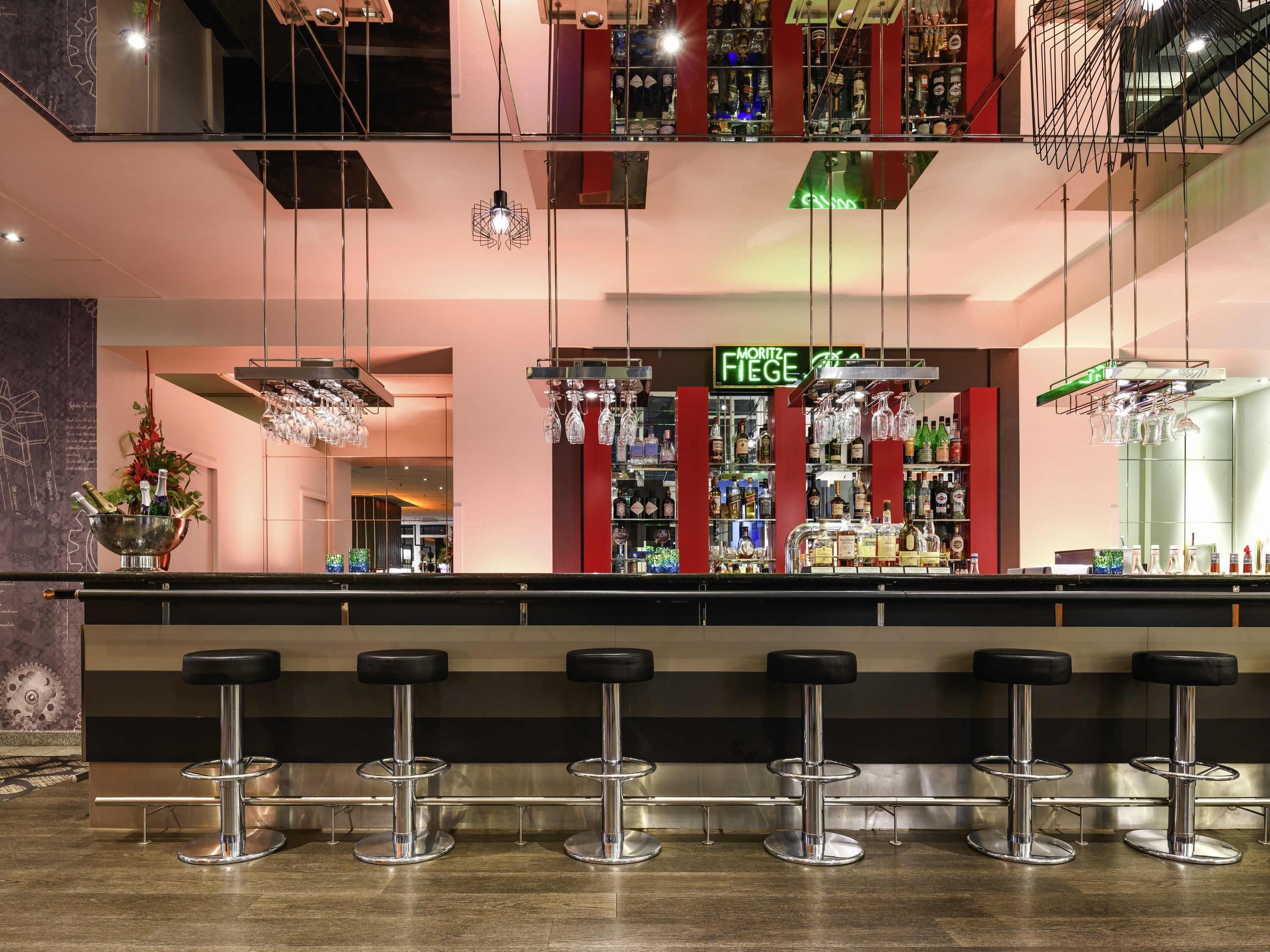 Bar (in der Unterkunft)