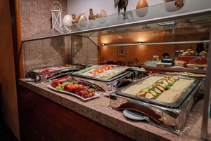 Daily buffet breakfast (EUR 16 per person)