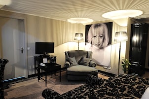 Camera Executive | Biancheria da letto ipoallergenica, minibar, una cassaforte in camera