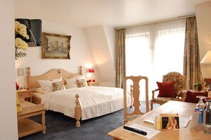 防敏寢具、迷你吧、房內夾萬、獨特設計