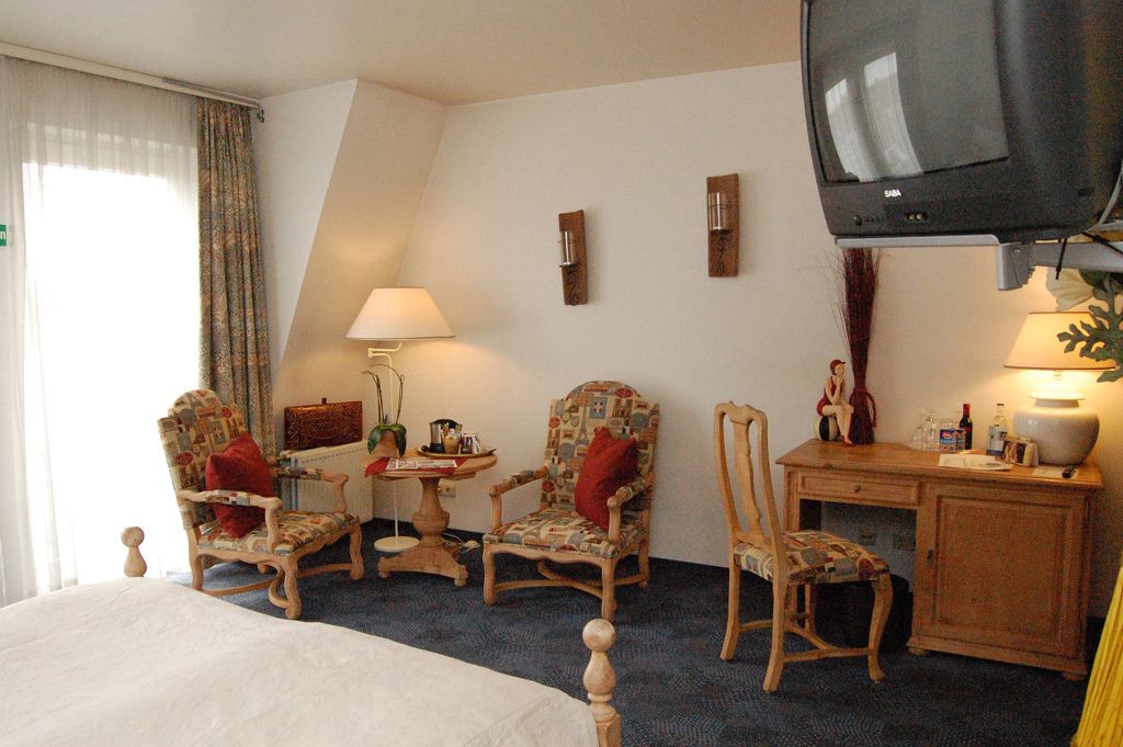 hypo-allergenic bedding, minibar, in-room safe, individually decorated